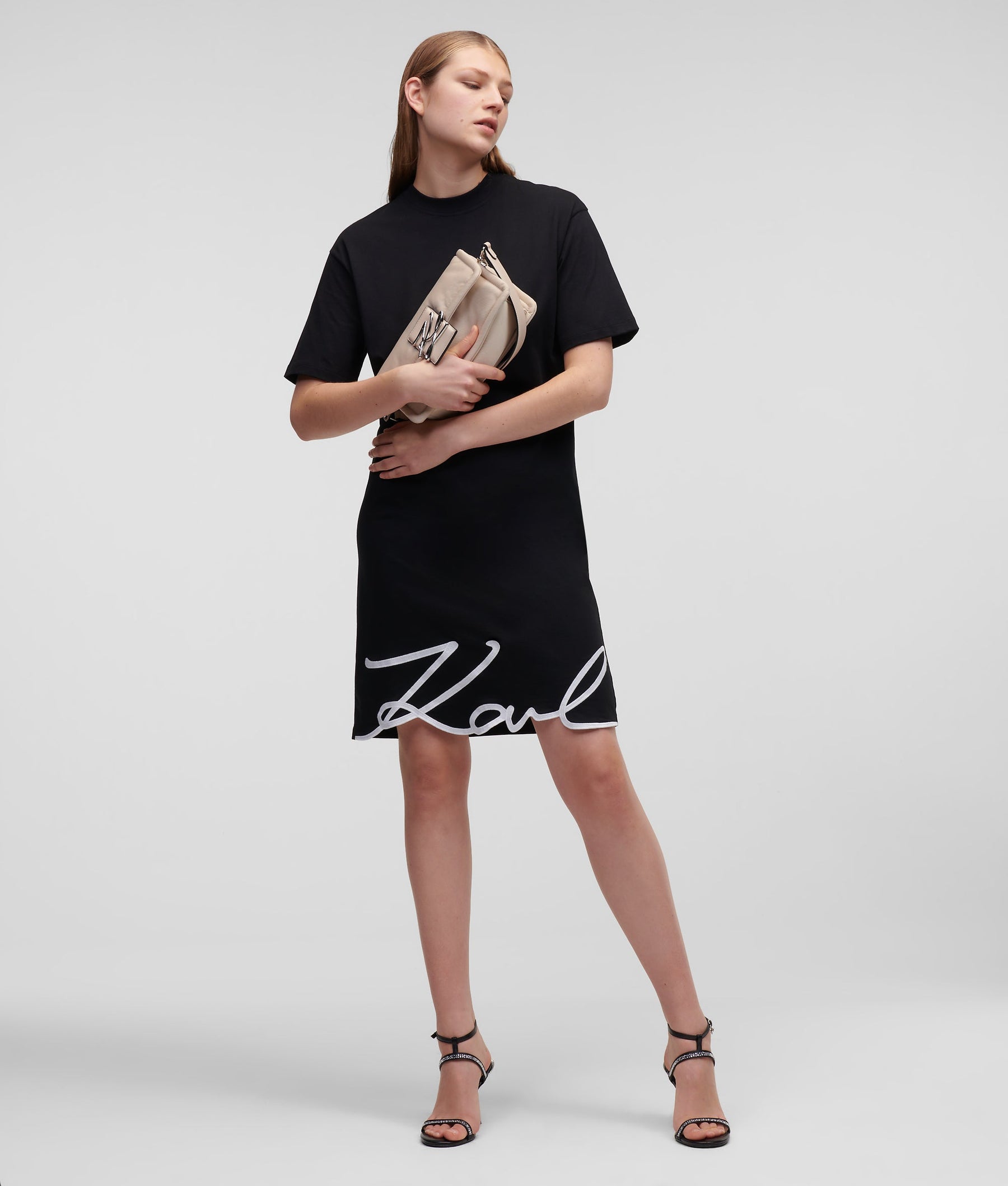 SIGNATURE HEM T-SHIRT DRESS