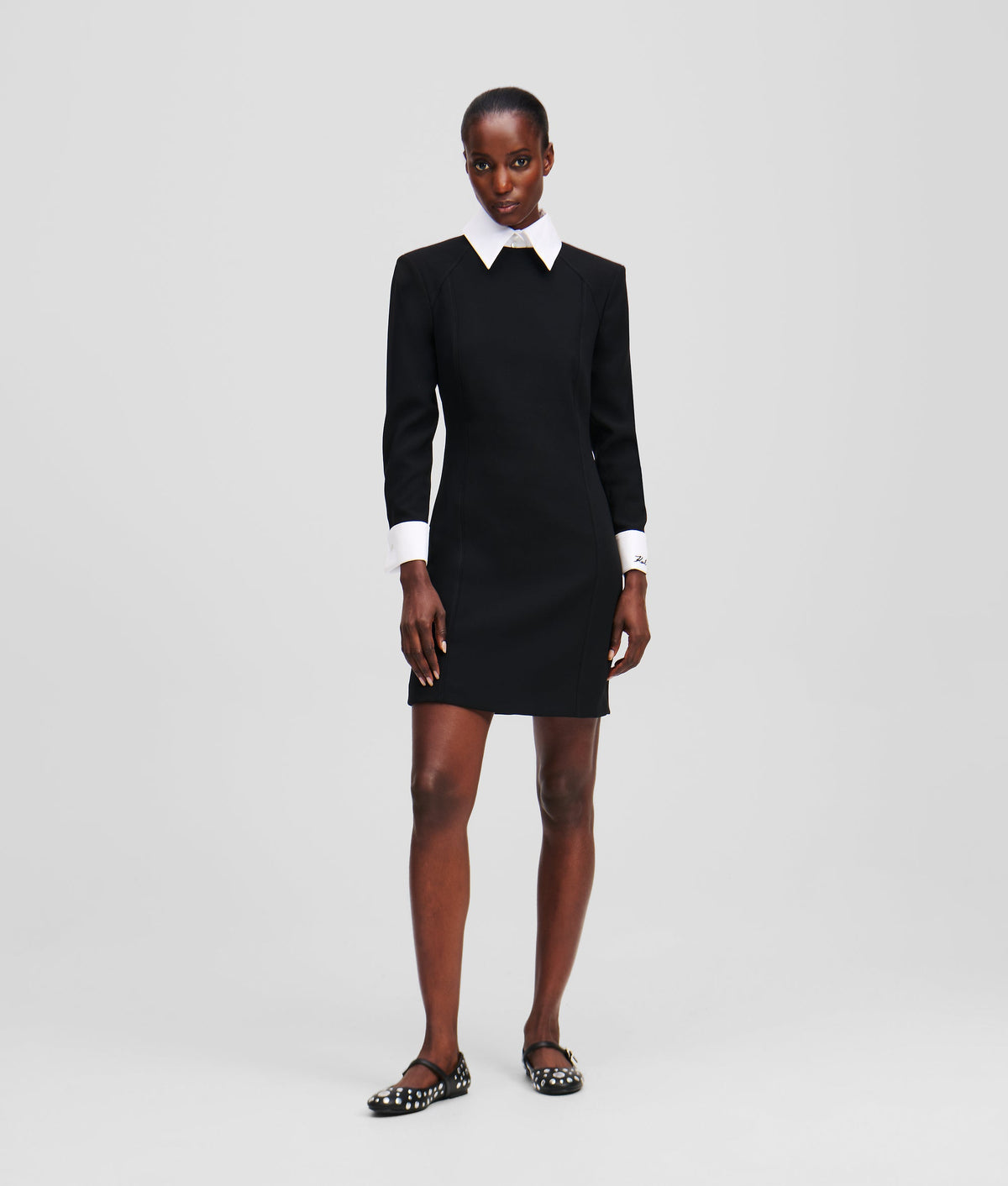 WHITE COLLAR DRESS