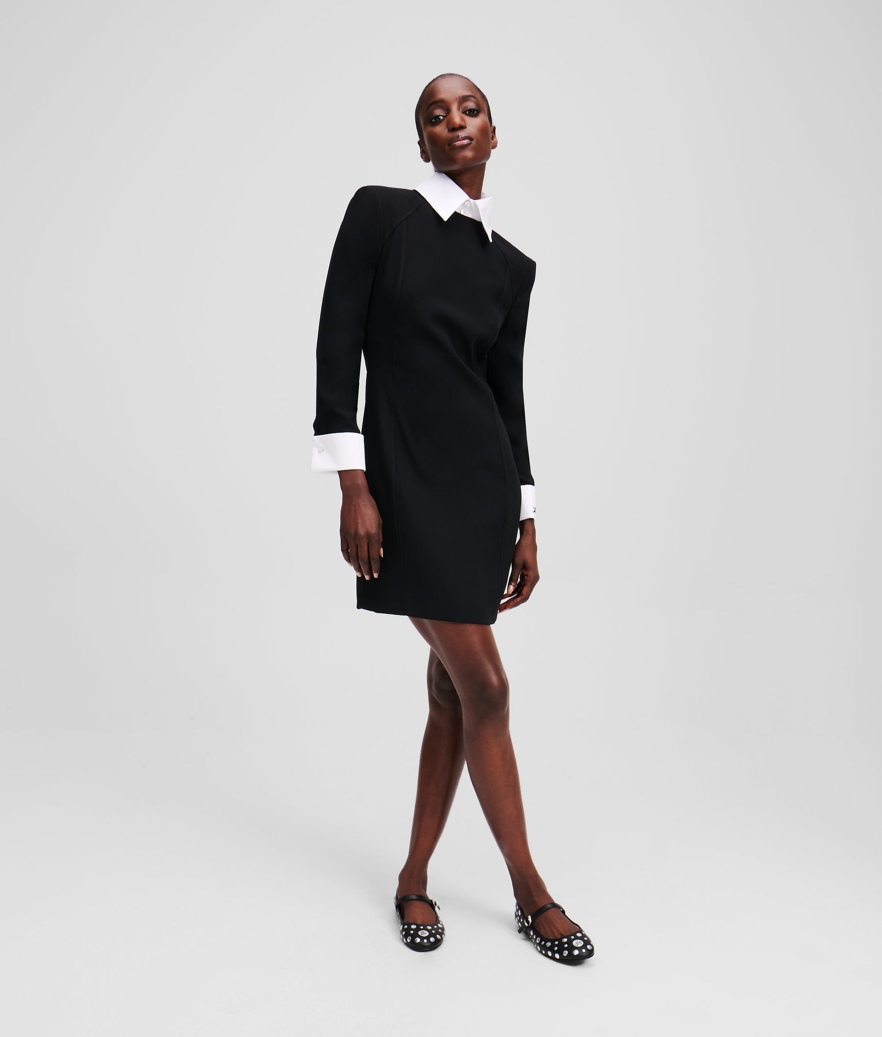 WHITE COLLAR DRESS