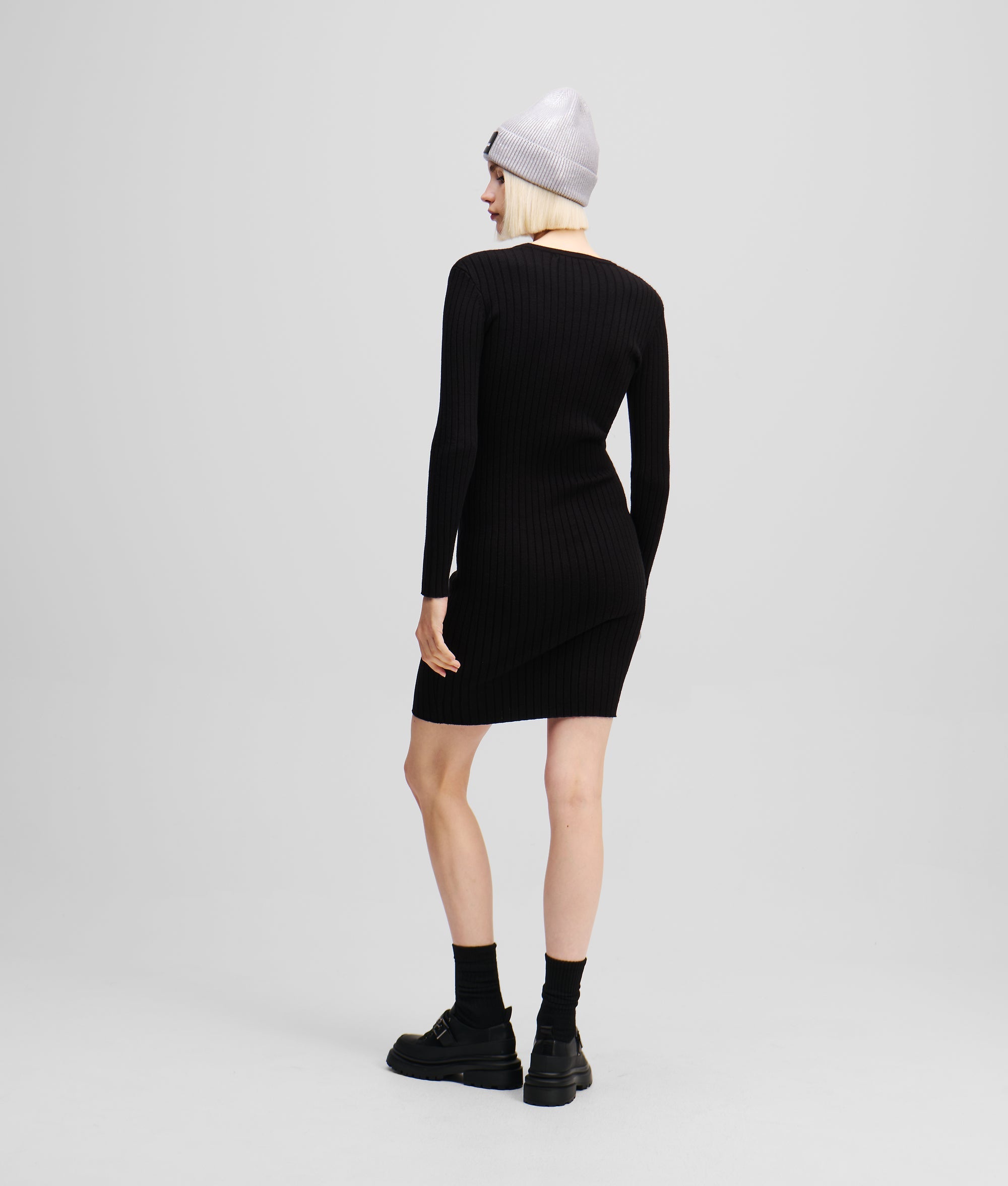 BUTTON-DOWN KNIT DRESS