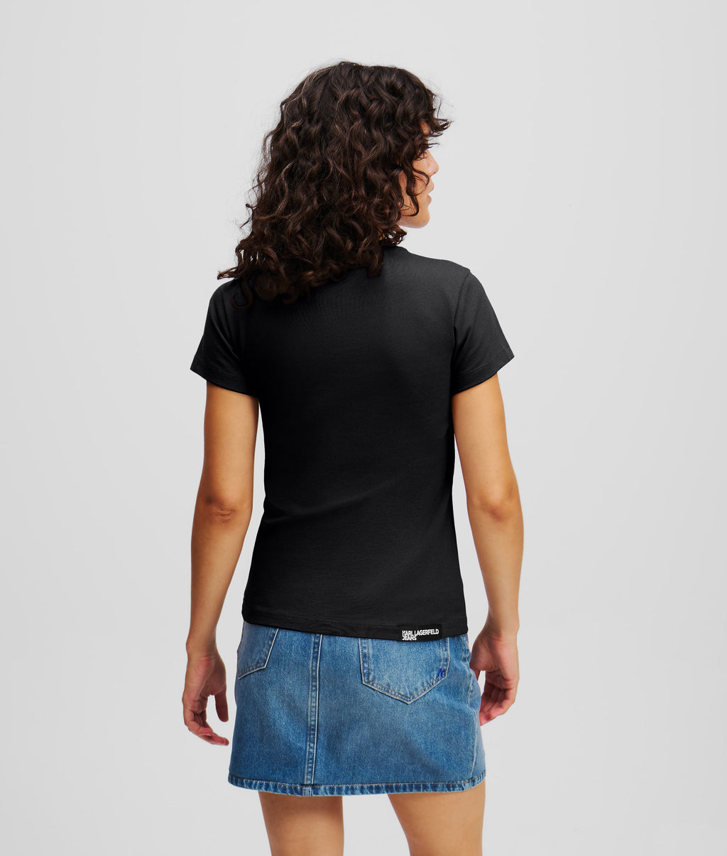 SLIM-FIT T-SHIRT