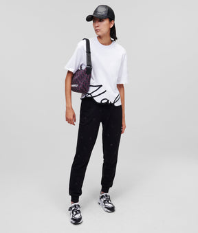 SIGNATURE HEM T-SHIRT