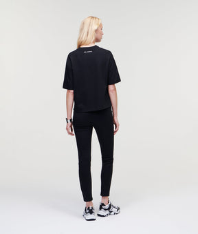 SIGNATURE HEM T-SHIRT