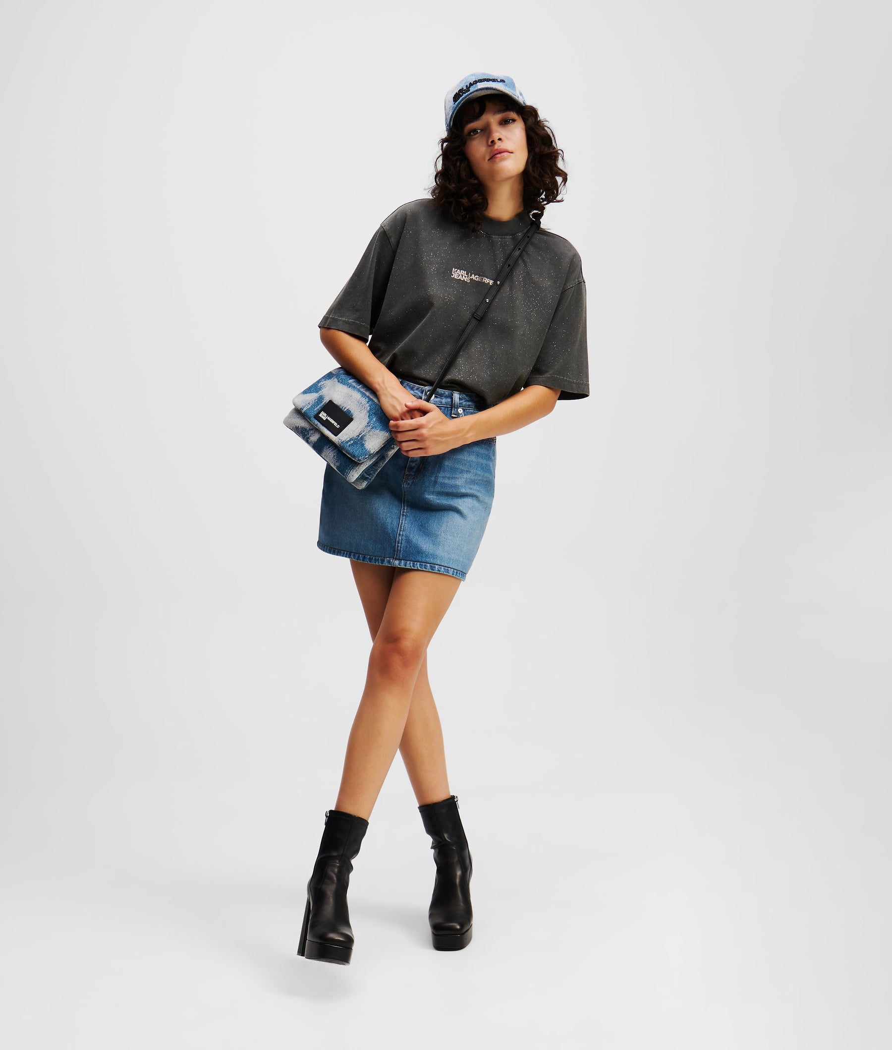 GLITTER LOGO T-SHIRT