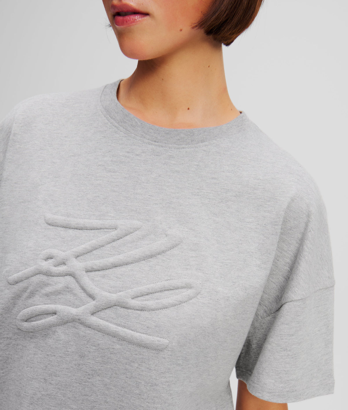 AUTOGRAPH T-SHIRT