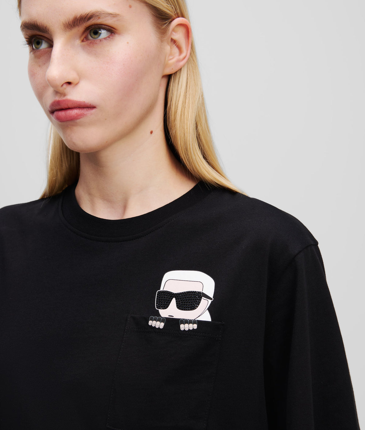 IKON PEAK-A-BOO RHINESTONE T-SHIRT