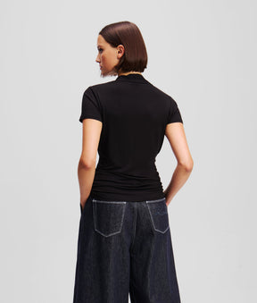 V-NECK T-SHIRT