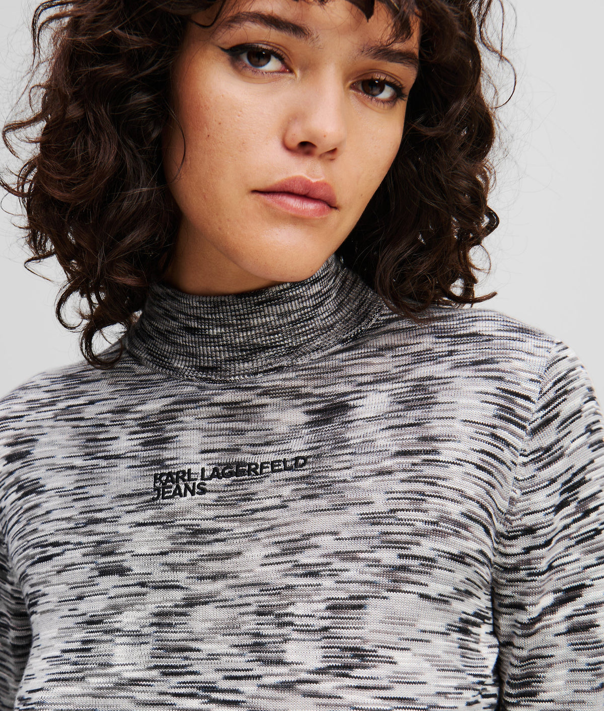 MOCK-NECK JUMPER