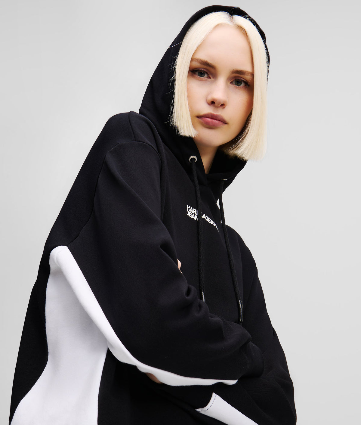 COLORBLOCK HOODIE