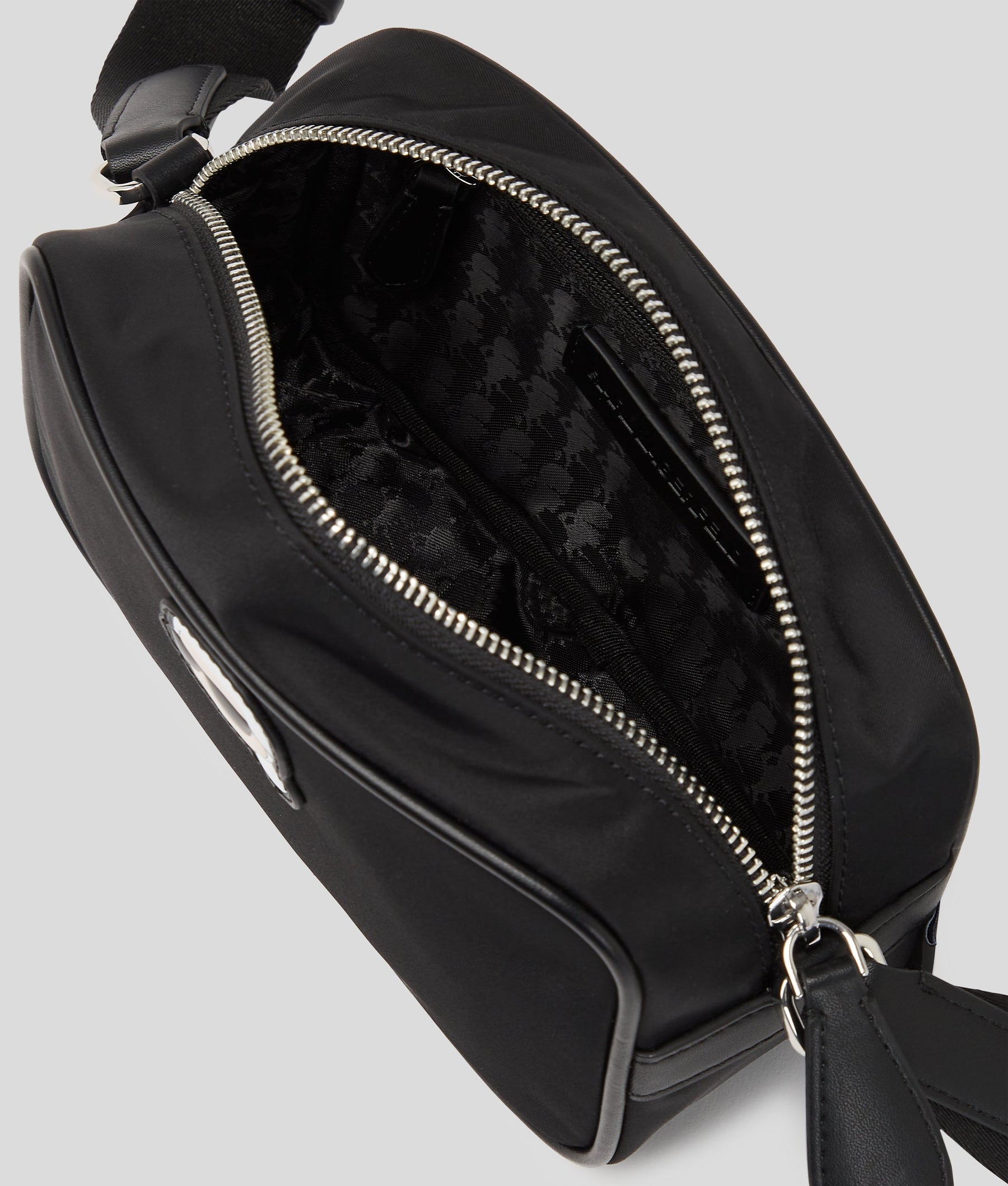 IKON NYLON CAMERA BAG