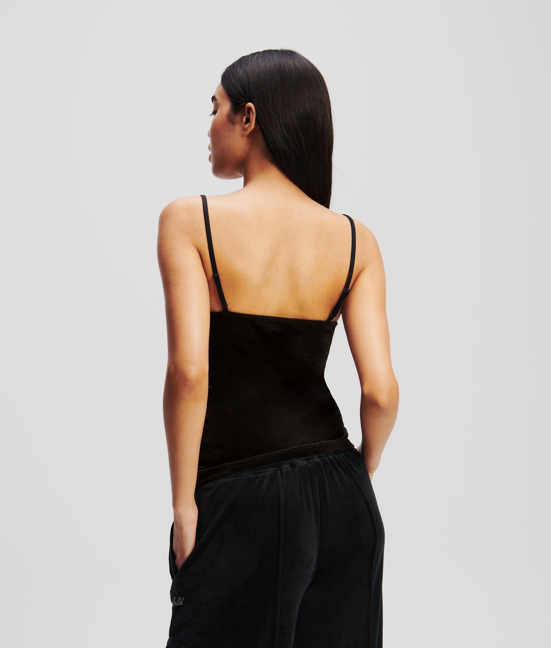 HOTEL KARL VELOUR CAMISOLE