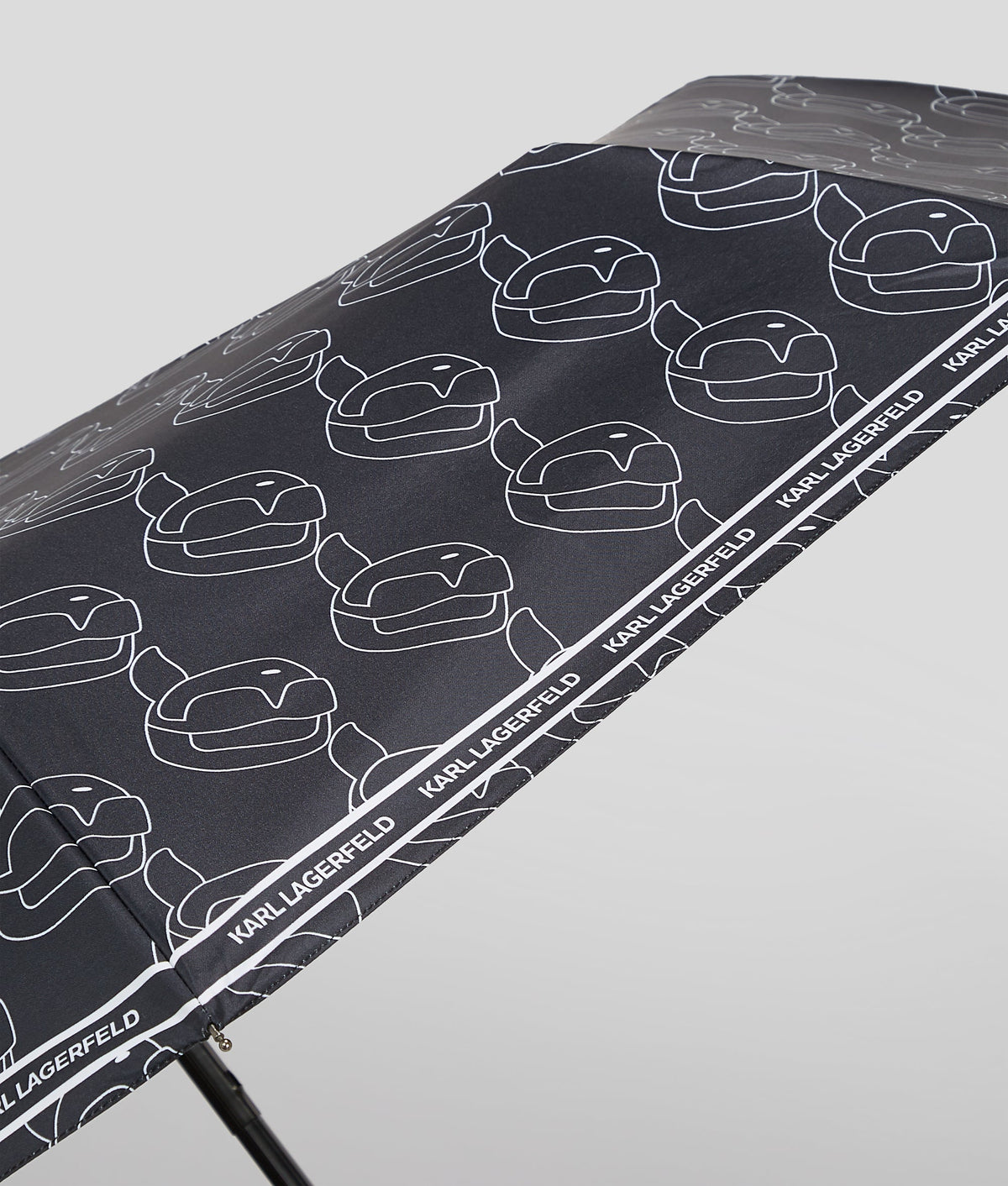 IKON NFT ALL-OVER PRINT UMBRELLA