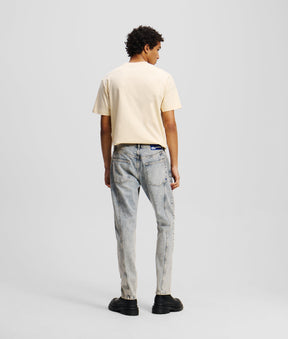 ACID WASH TAPERED JEANS