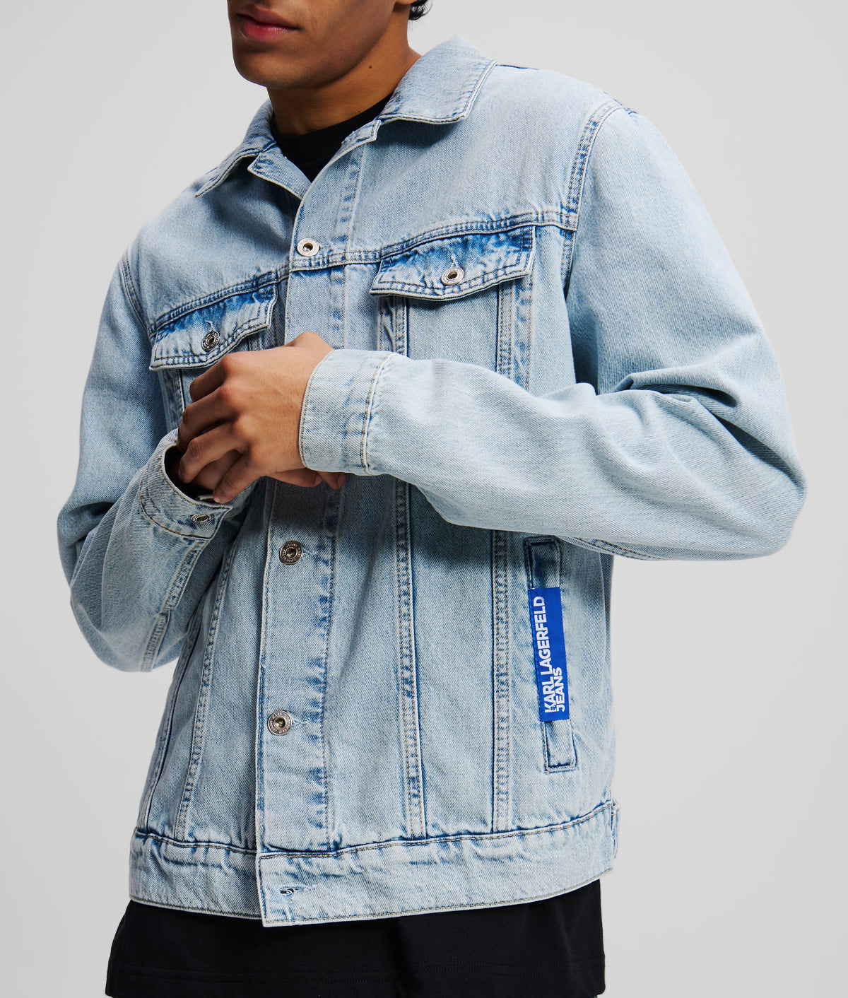 DENIM JACKET