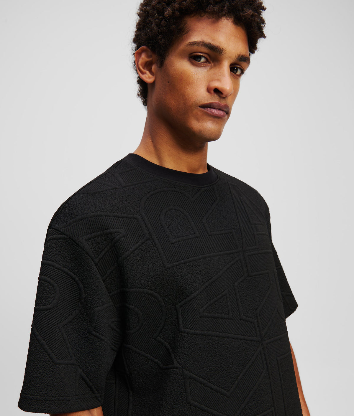 LOGO T-SHIRT