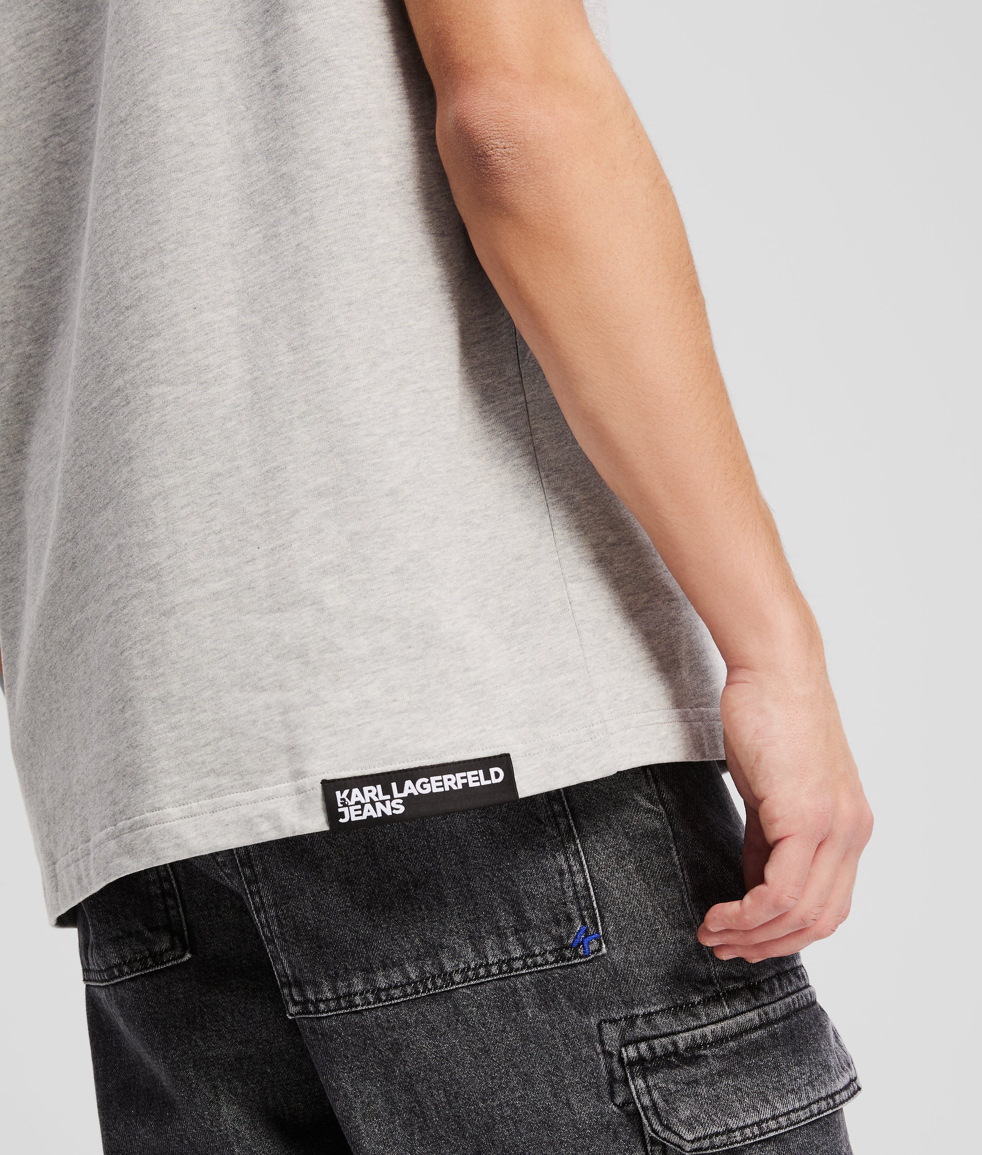 BOX LOGO TANK TOP