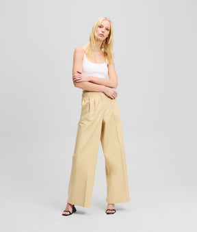 DOUBLE-PLEATED WIDE-LEG TROUSERS