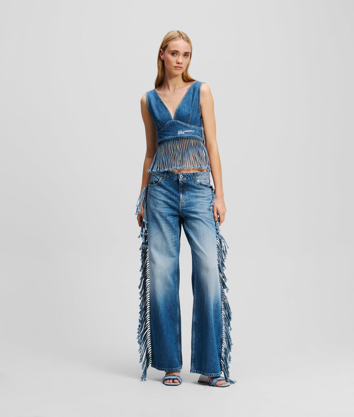 FRINGED RELAXED JEANS