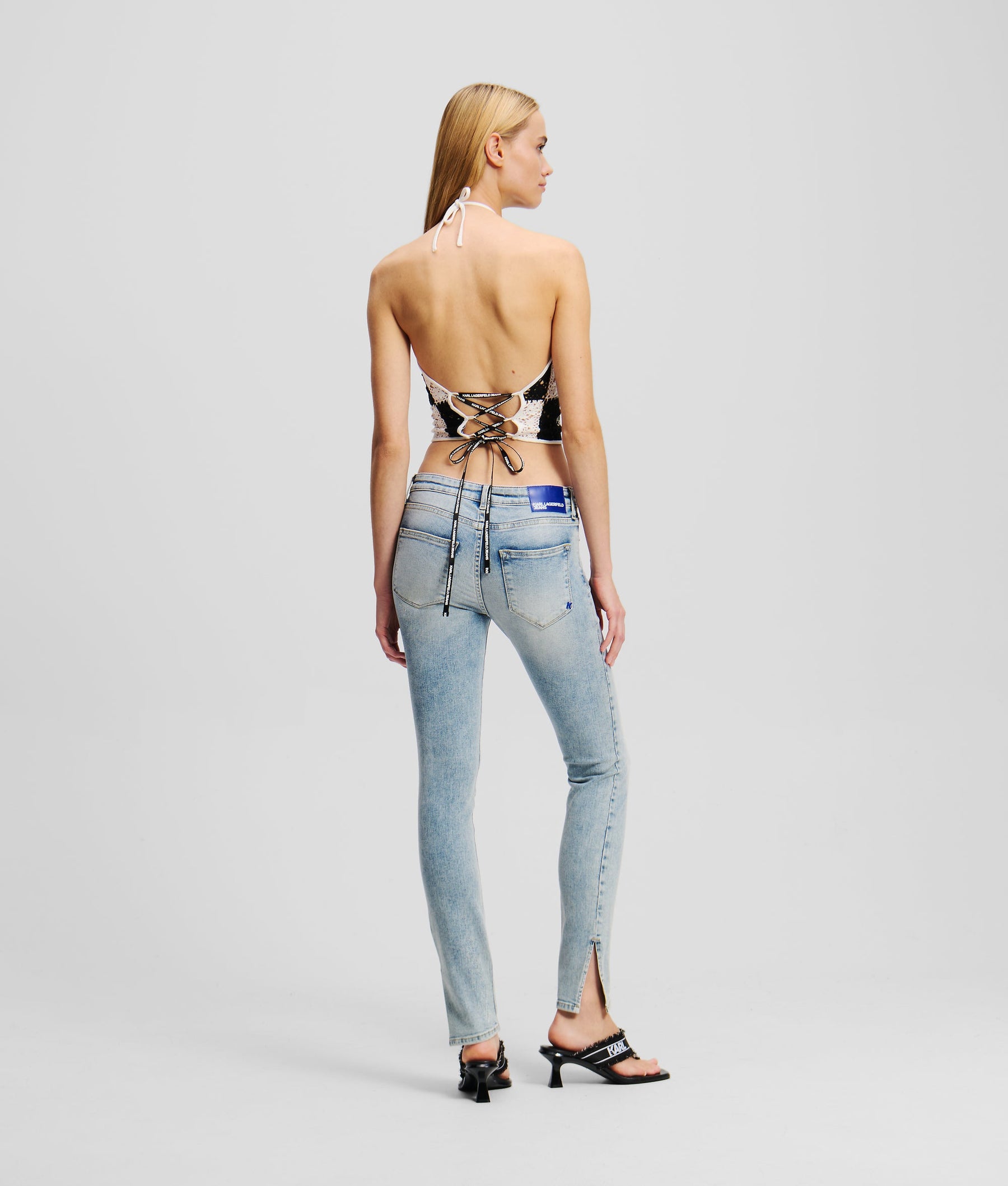 HIGH-RISE SPLIT-HEM SKINNY JEANS