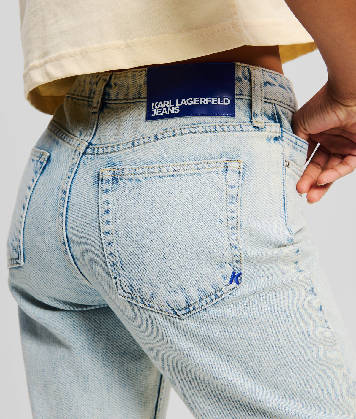 MUM JEANS