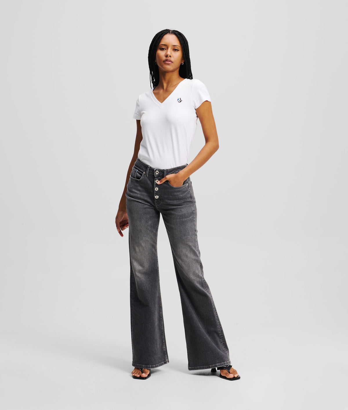 HIGH-RISE BUTTON-FLY FLARED JEANS
