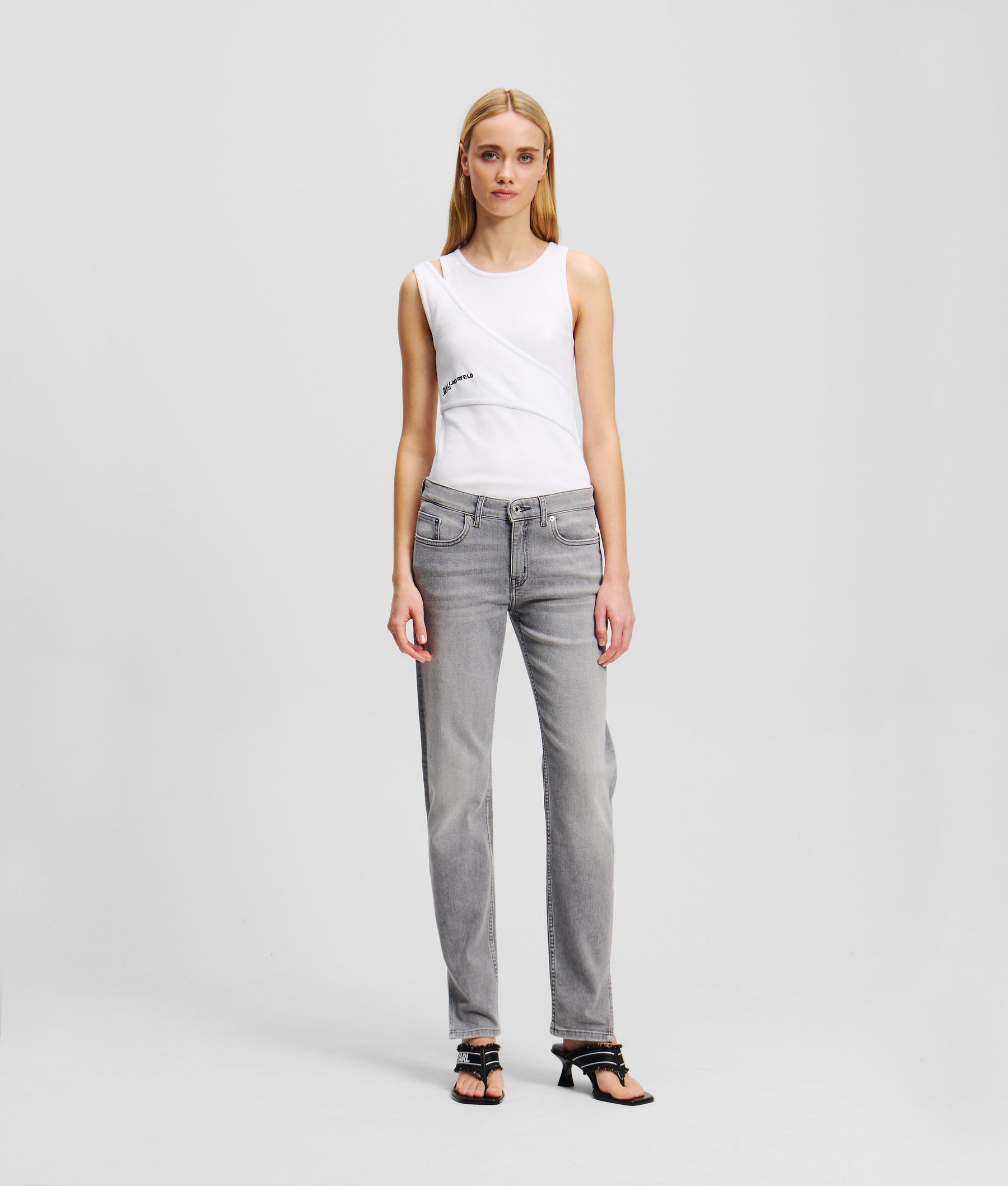 MID-RISE SPLIT-HEM SLIM JEANS