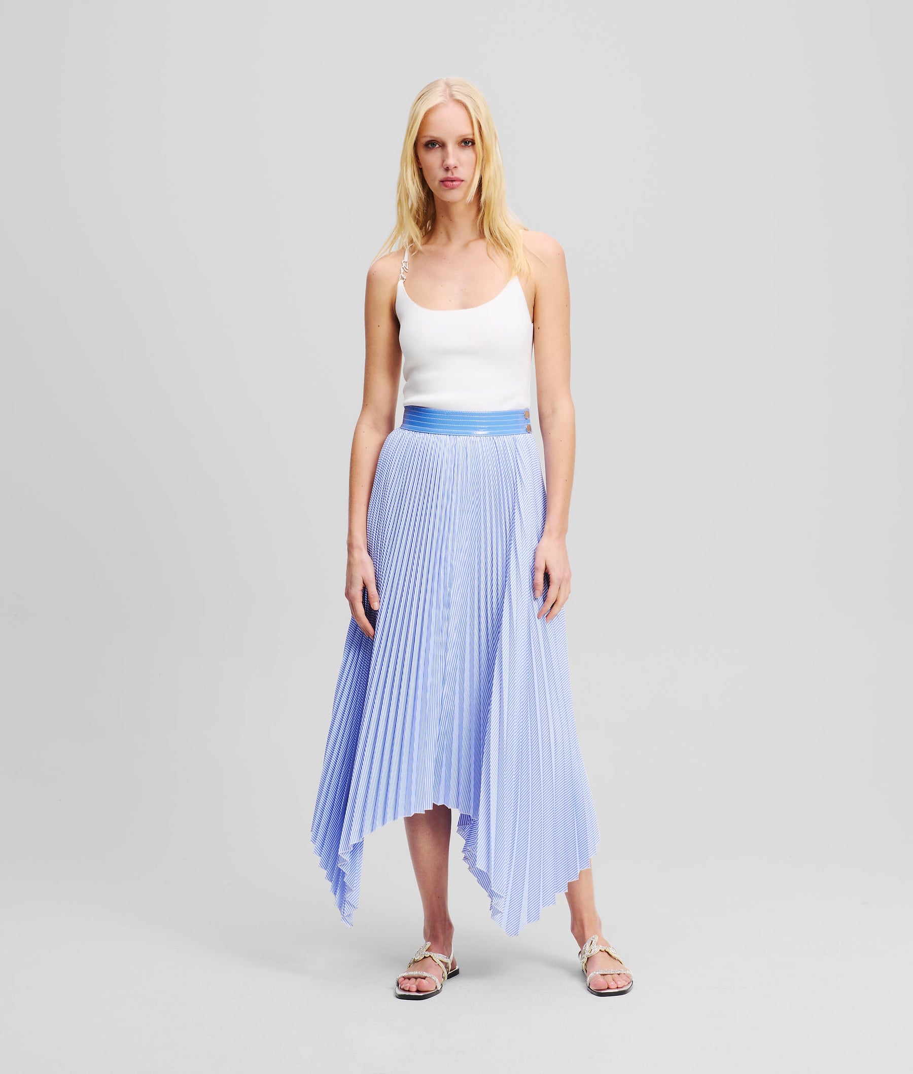 ASYMMETRIC PLEATED SKIRT
