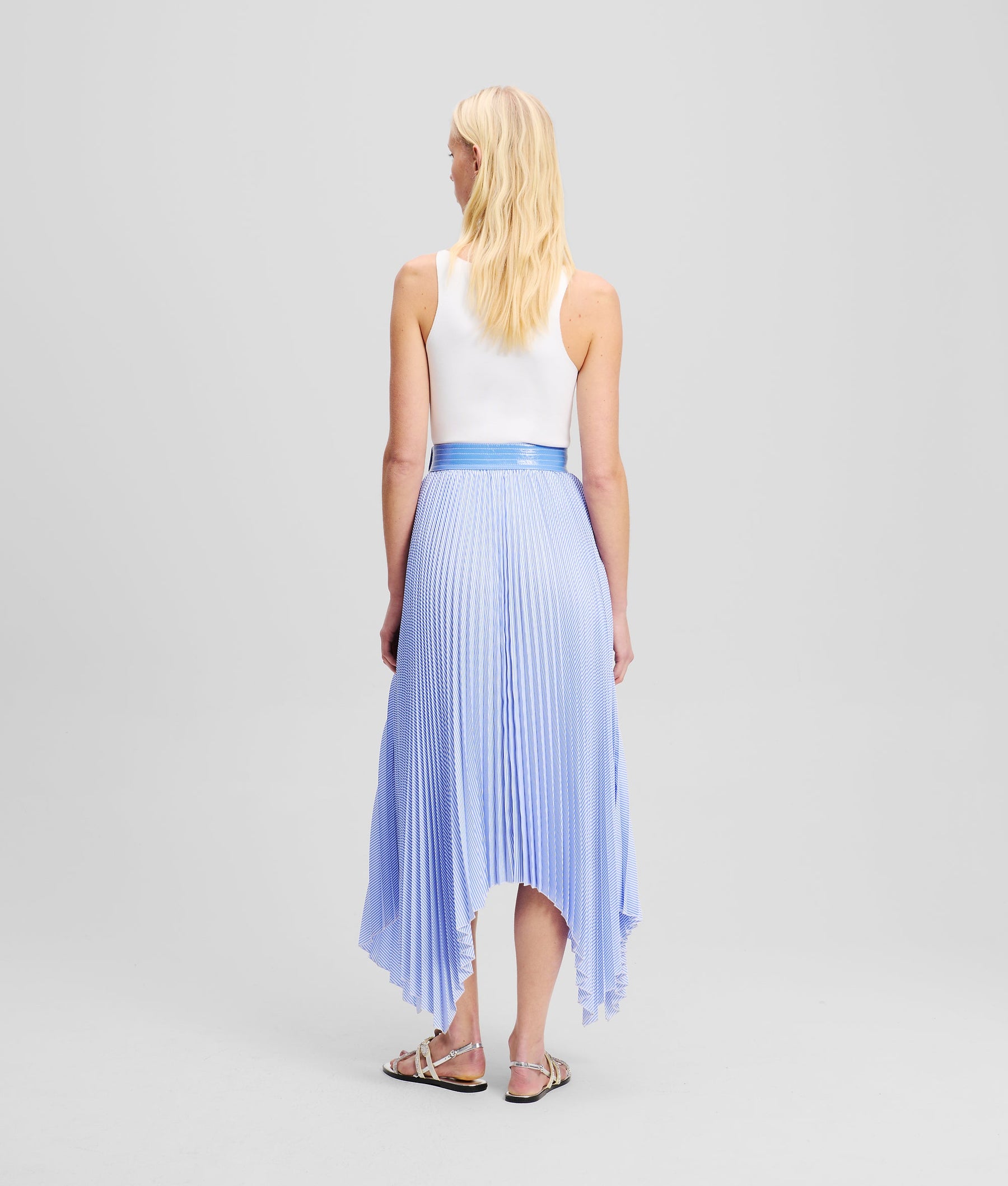 ASYMMETRIC PLEATED SKIRT