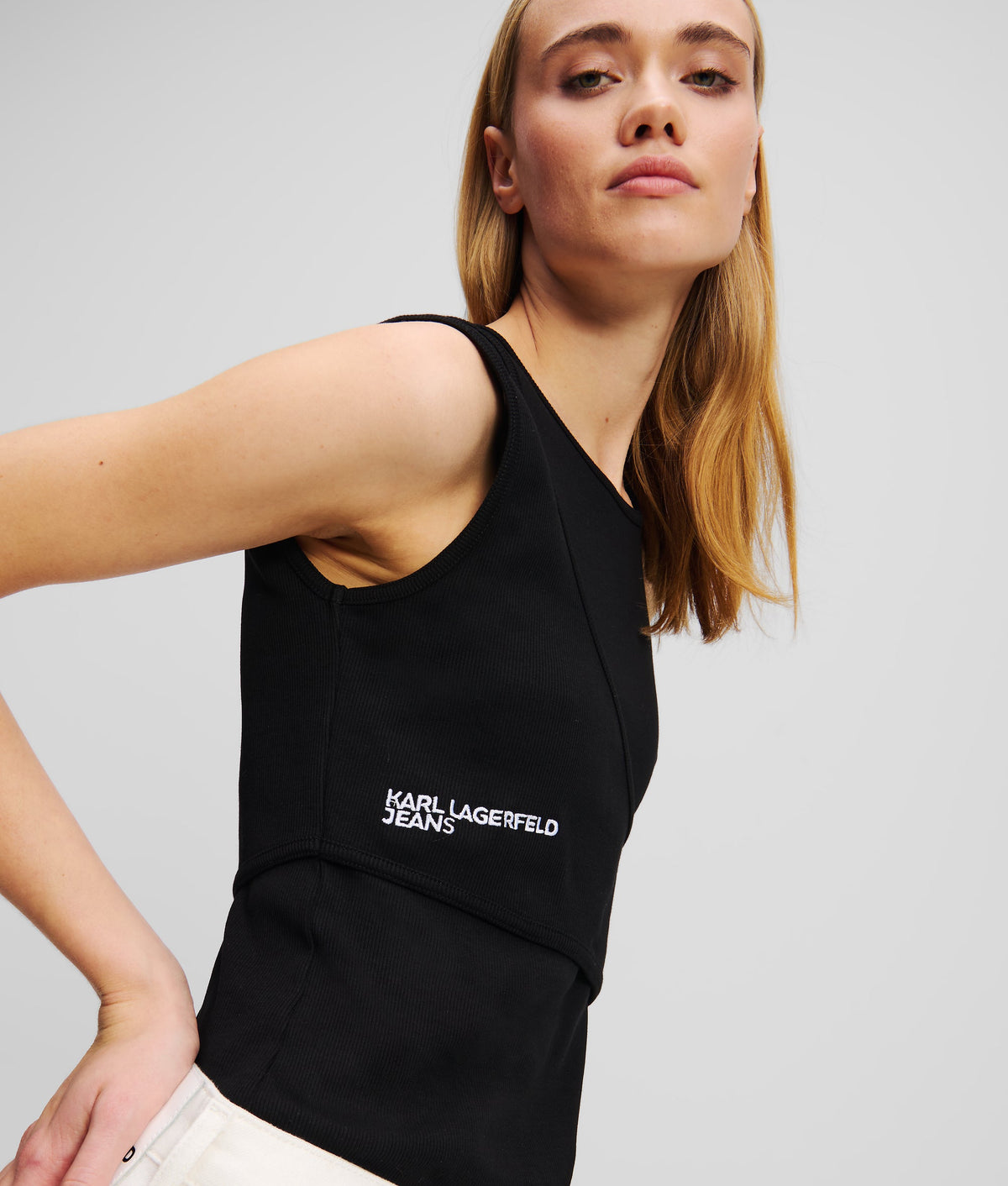 RIBBED TANK TOP