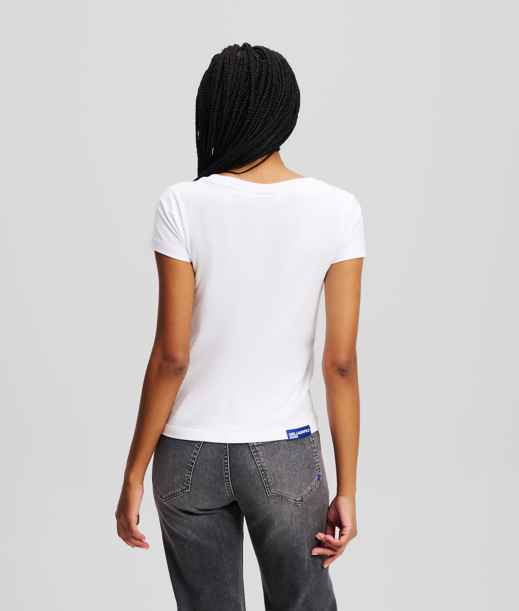 SLIM-FIT V-NECK T-SHIRT