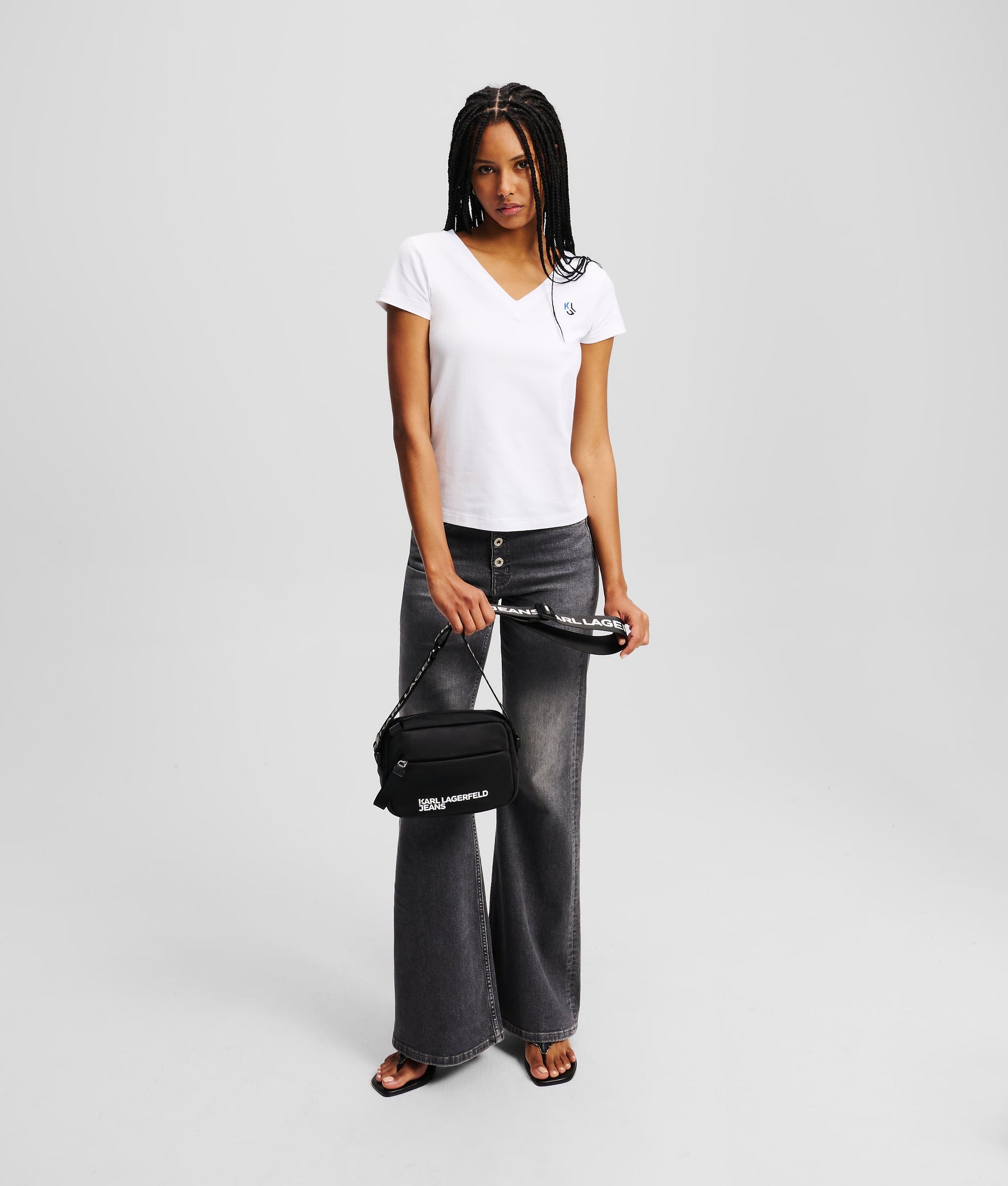 SLIM-FIT V-NECK T-SHIRT