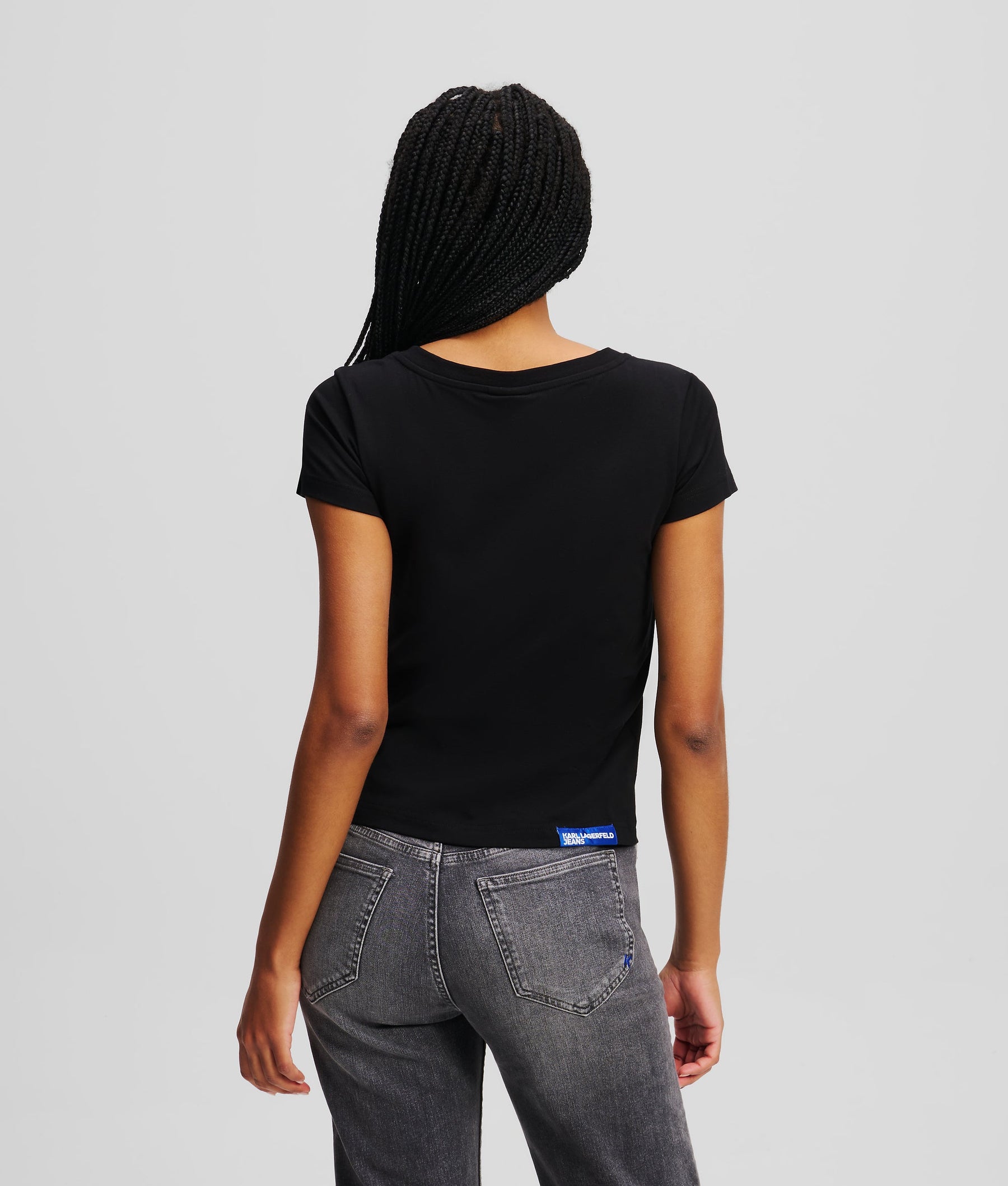 SLIM-FIT V-NECK T-SHIRT