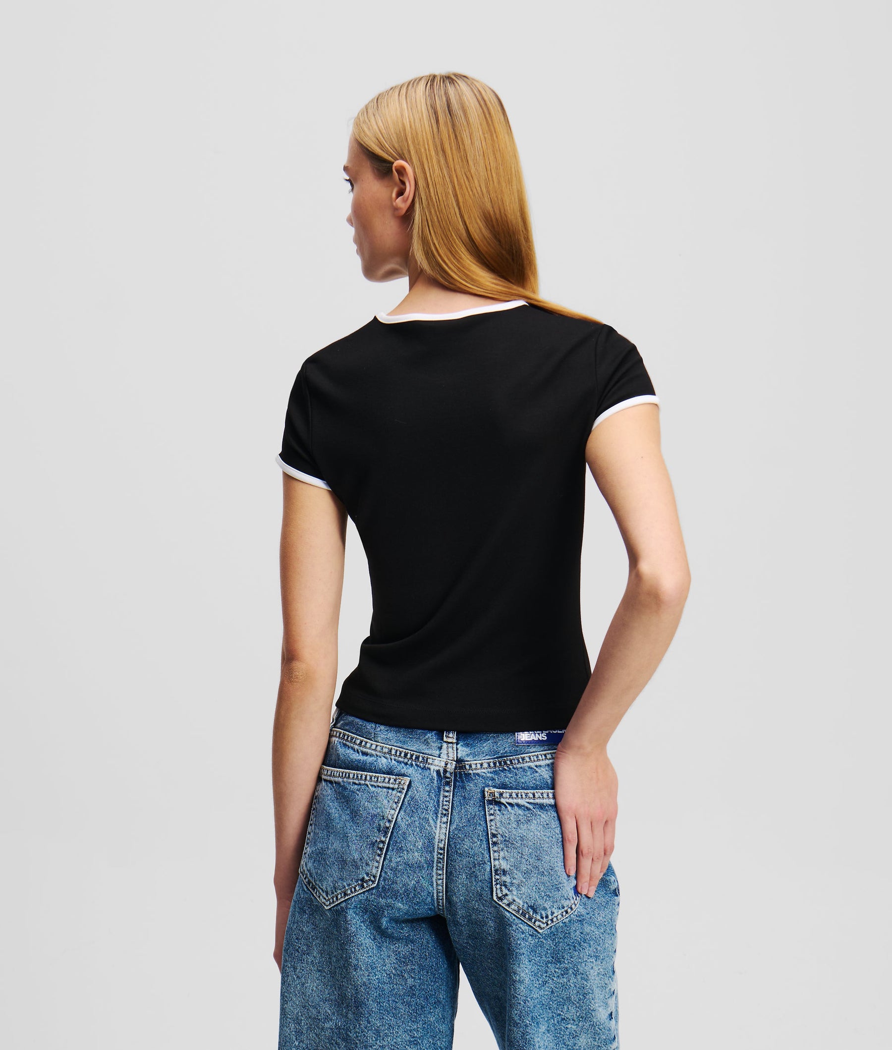 CAP-SLEEVE T-SHIRT