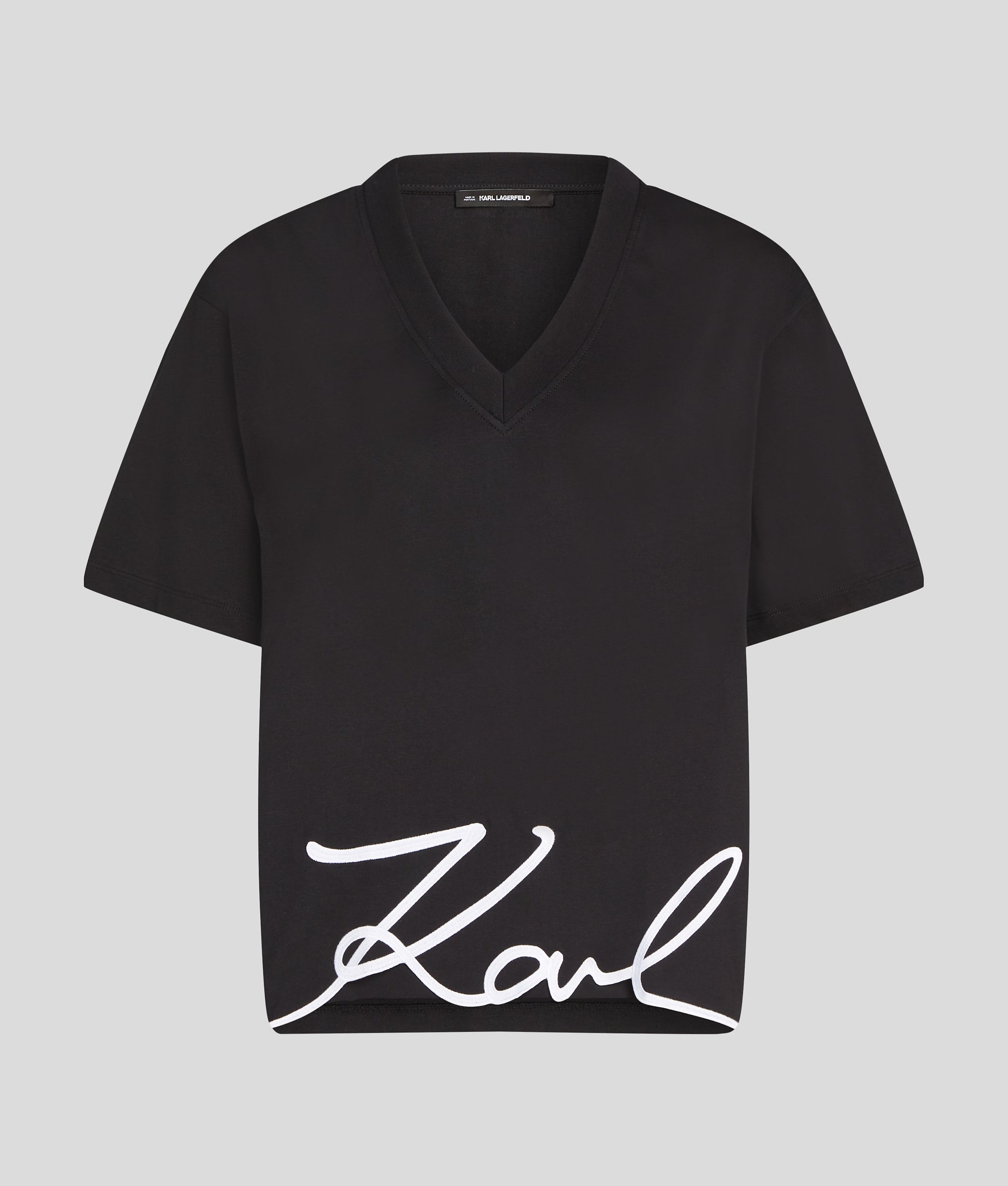 SIGNATURE V-NECK T-SHIRT