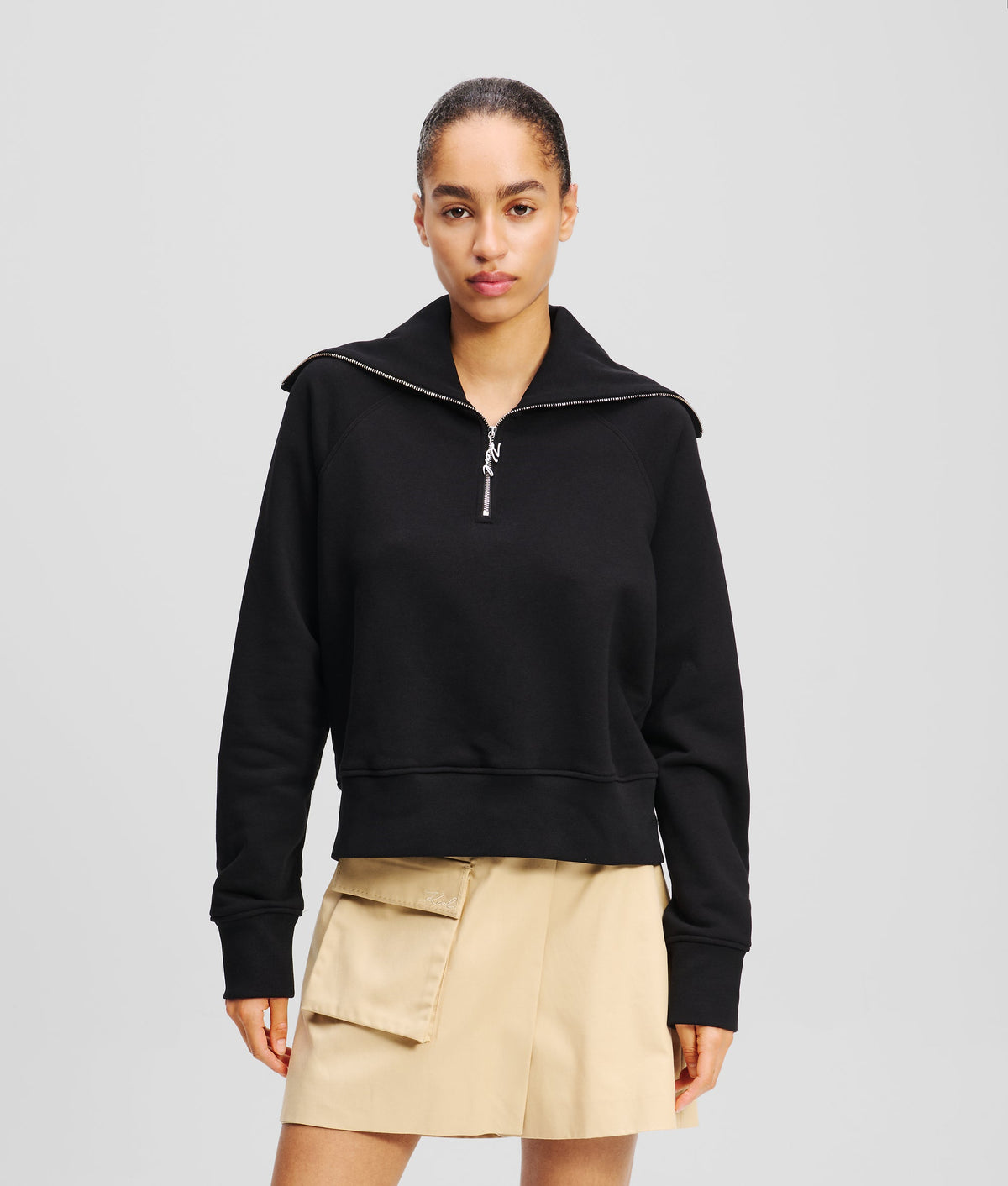 HALF-ZIP SWEATSHIRT