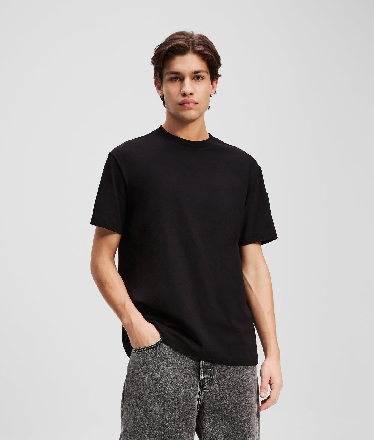 PATCH LOGO T-SHIRT