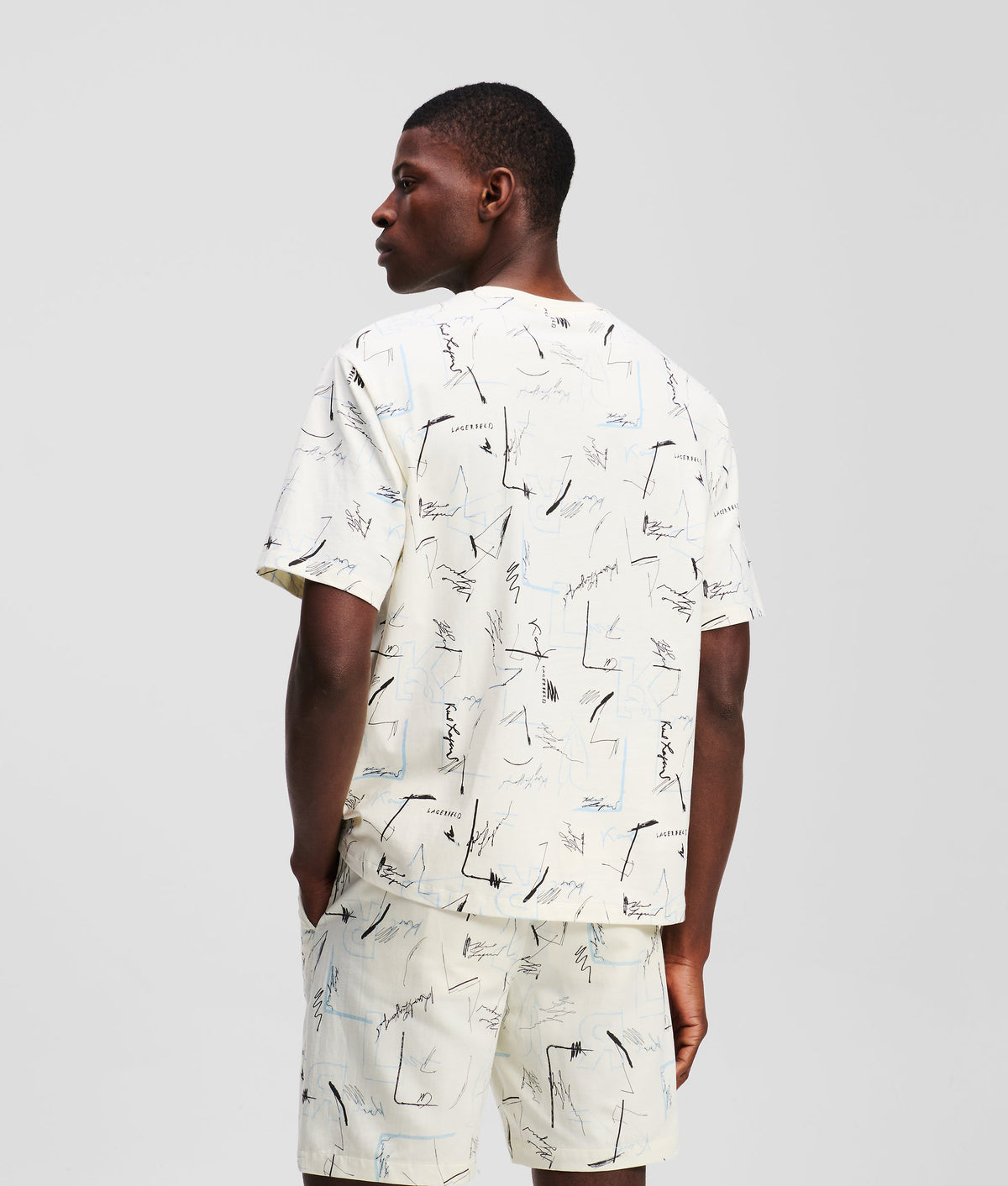 ALL-OVER-PRINT T-SHIRT