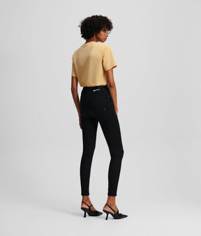 HIGH-WAISTED SKINNY JEANS