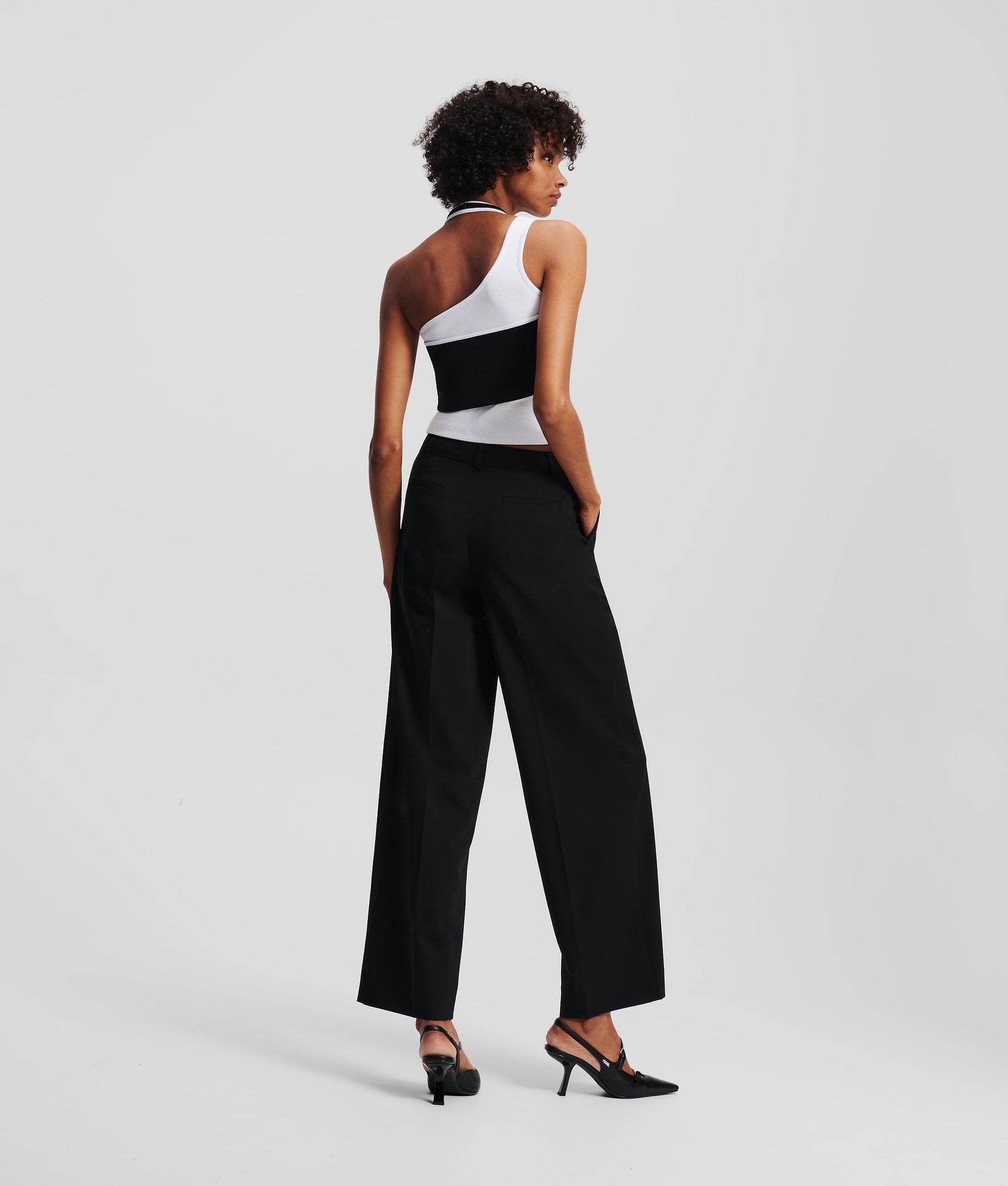 TAILORED TROUSERS
