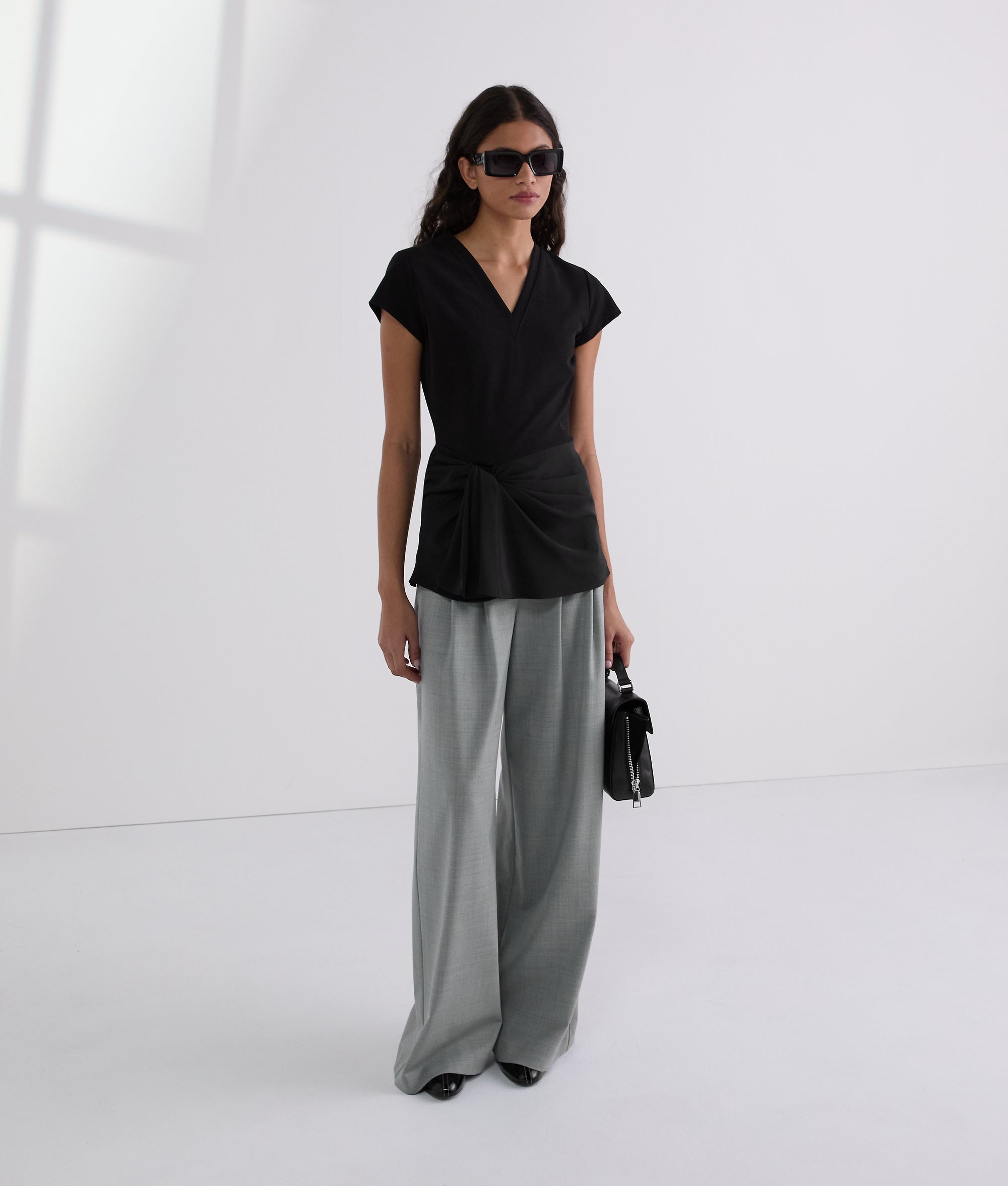 TAILORED WIDE-LEG PANTS