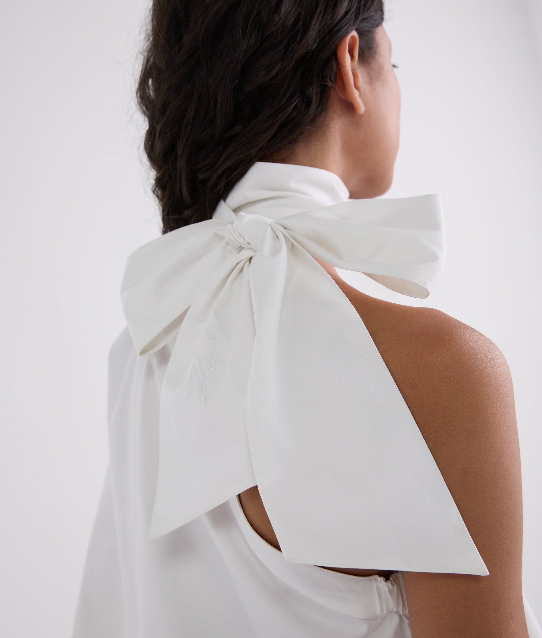 ONE-SLEEVE BOW-DETAIL SHIRT