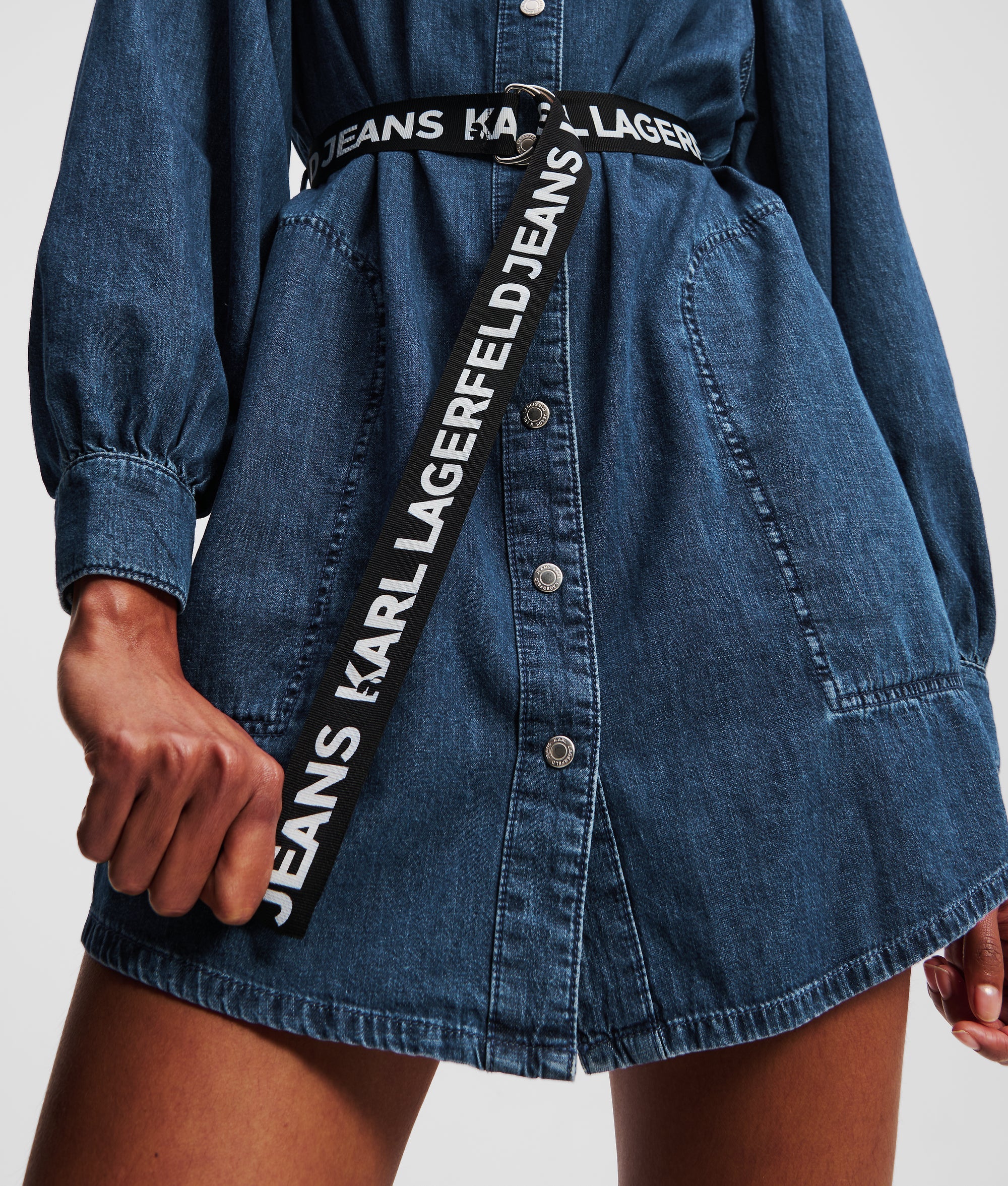 PUFF-SLEEVED DENIM DRESS