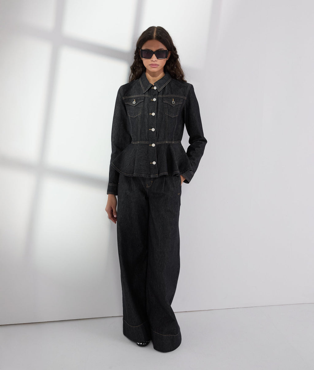 CONTRAST STITCH DENIM JACKET