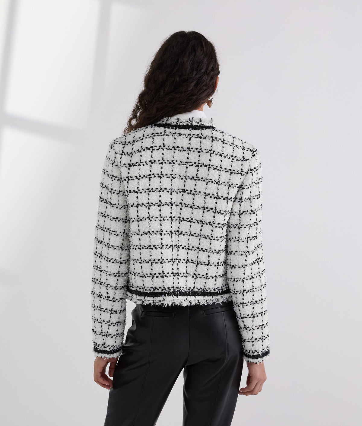 BOUCLÉ JACKET