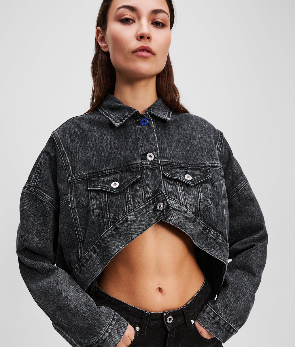 OVERSIZED CROPPED JEAN JACKET