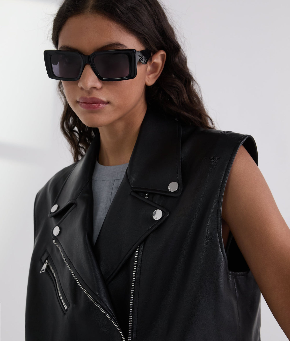 FAUX-LEATHER WAISTCOAT