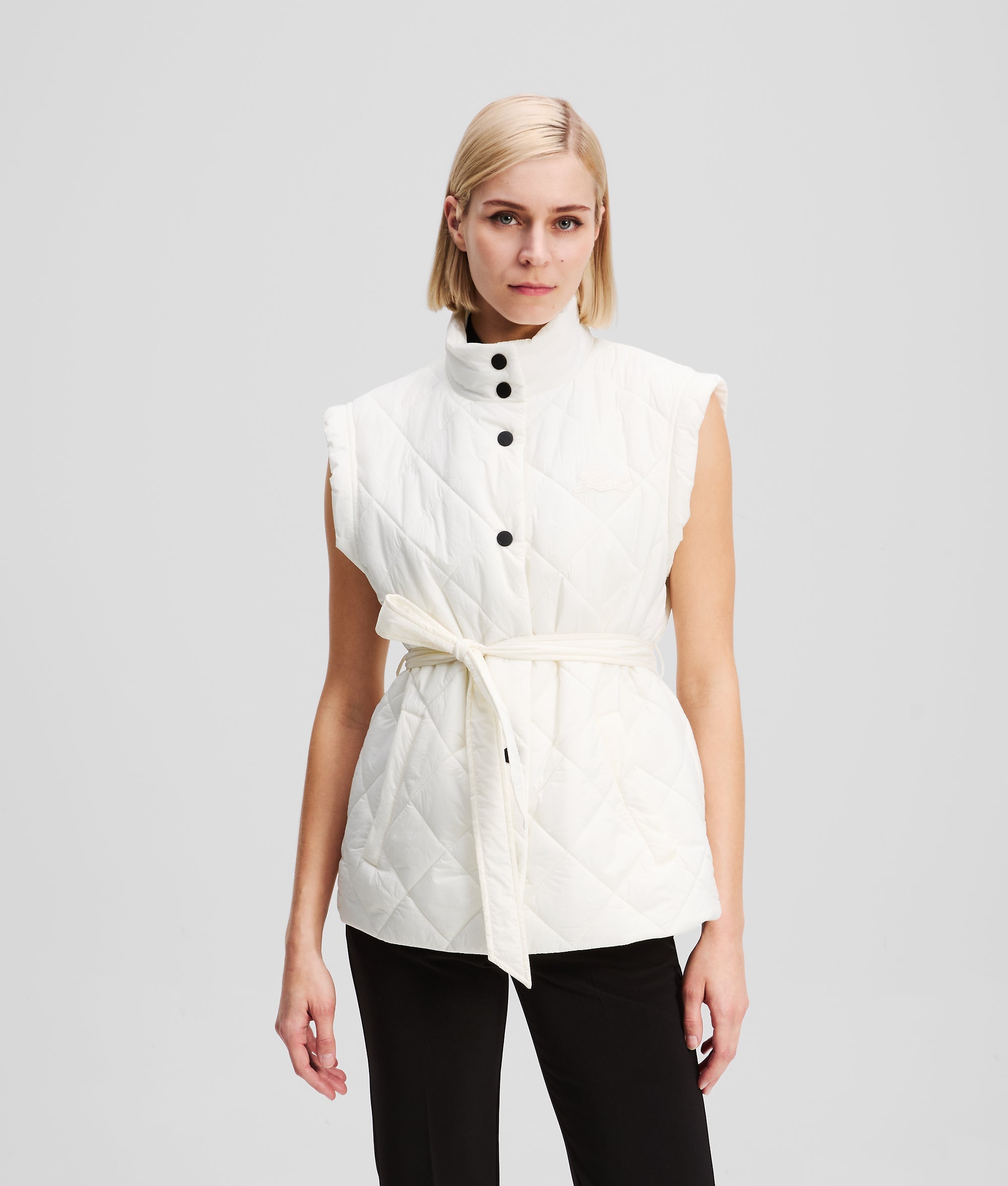 LIGHTWEIGHT QUILTED WAISTCOAT