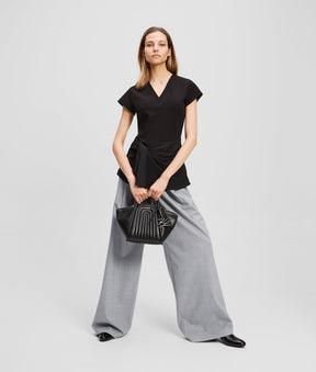 FABRIC MIX V-NECK TOP