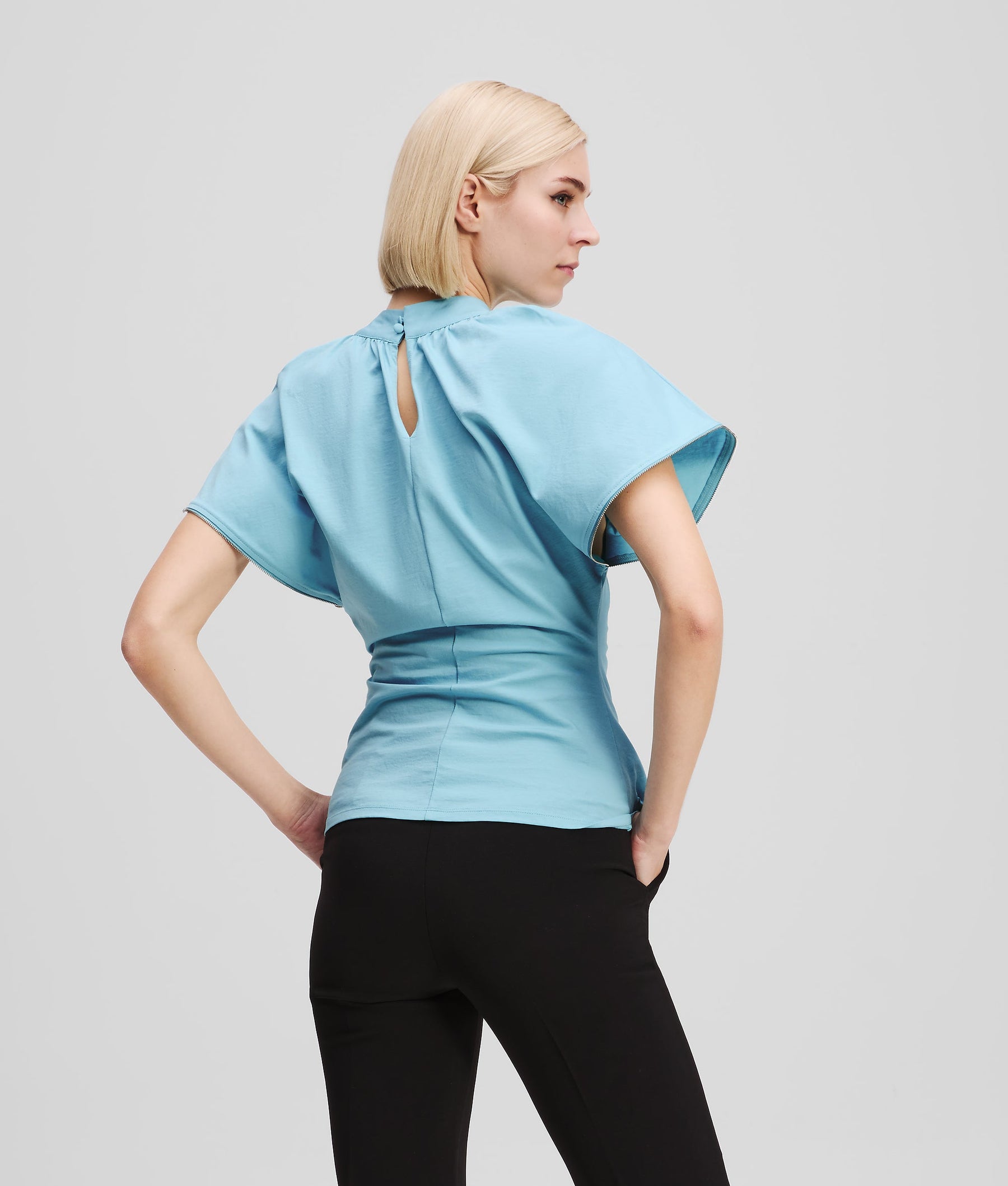 ZIP-DETAIL T-SHIRT