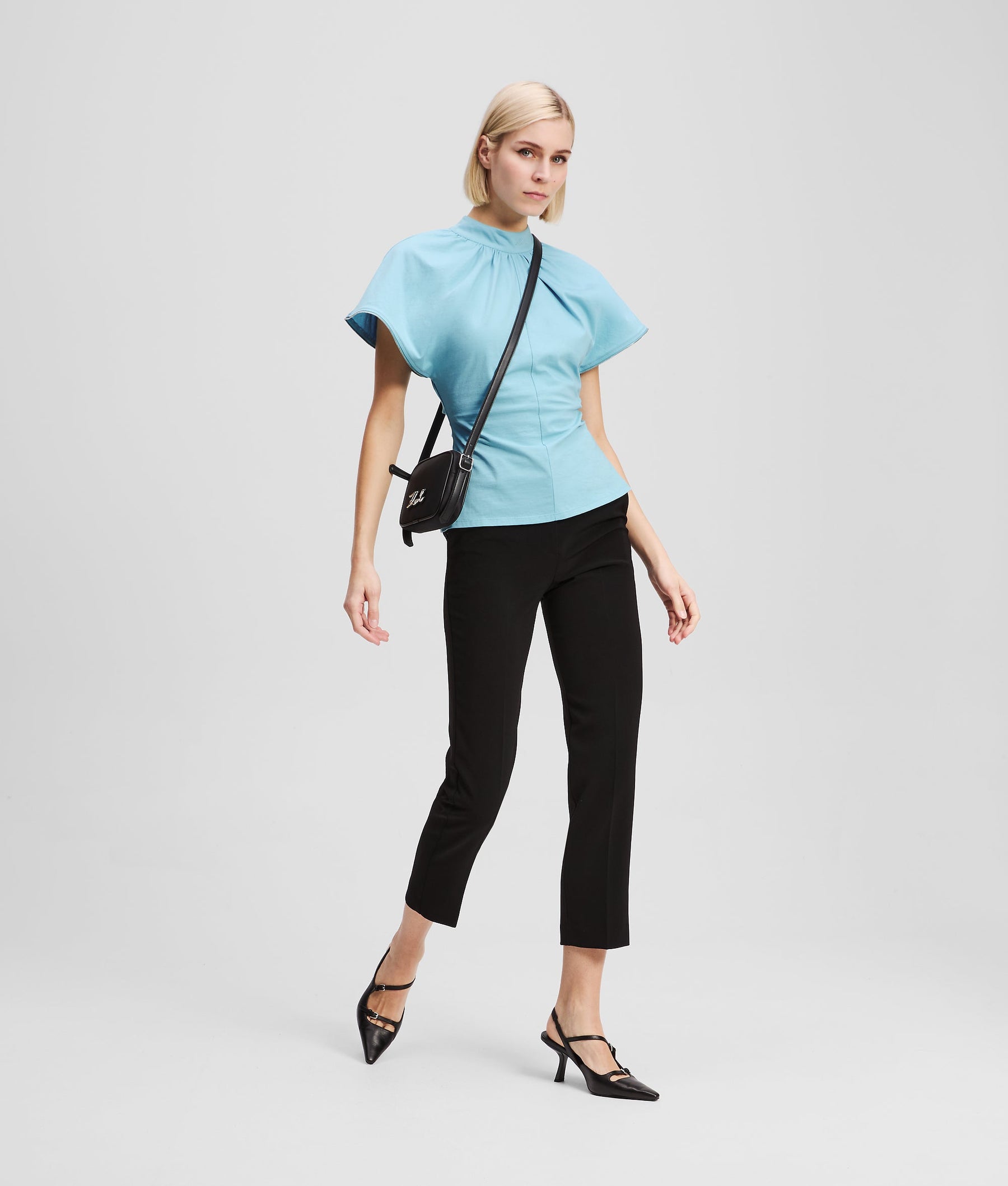 ZIP-DETAIL T-SHIRT